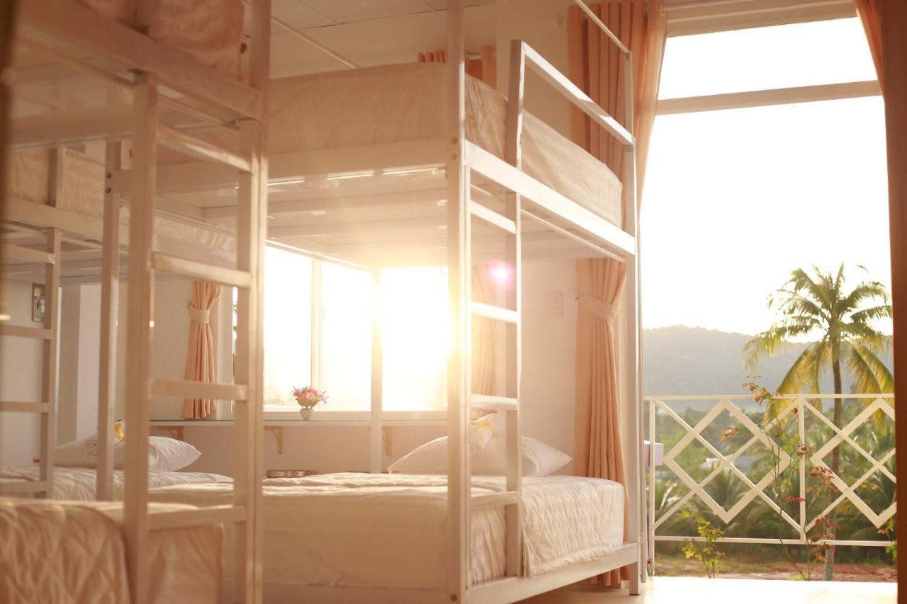 Purple Place Homestay Фу Куок Екстериор снимка